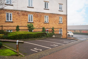 Weston View Crookes